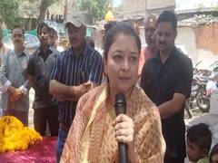 
      
      Jyotiraditya Scindia’s wife campaigns in support of her husband
      
      