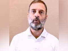 
      
      Rahul Gandhi appeals to vote for 'hand' symbol ahead of 2nd phase
      
      