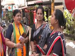 
      
      Koli fisherwomen rubbish Congress' charge against Piyush Goyal
      
      