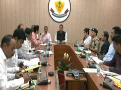 
      
      CM Dhami conducts high-level review meeting to combat forest fire
      
      
