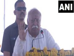 
      
      Bhagwat trashes viral clip, says RSS supports reservations
      
      
