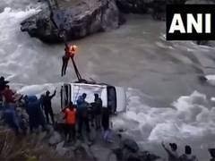 
      
      Four killed, two injured as vehicle plunges into river 
      
      