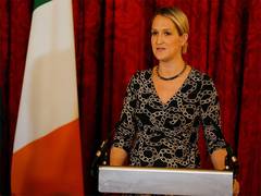
      
      Ireland mulls returning asylum seekers to UK amid border influx
      
      