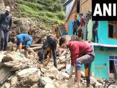 
      
      J-K: Several houses damaged in Poonch due to torrential rains 
      
      