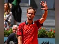 
      
      Madrid Open: Daniil Medvedev reaches quarter-final
      
      