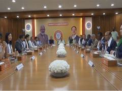 
      
      'KNOW BJP initiative': JP Nadda, Jaishankar hold meeting 
      
      
