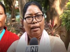 
      
      JMM announces Hemant Soren’s sister Anjani as its LS candidate
      
      