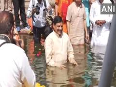 
      
      MP CM Mohan Yadav takes holy dip in Shipra river in Ujjain
      
      
