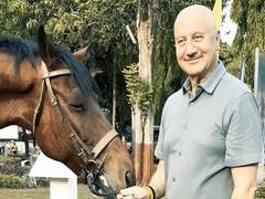 
      
      Anupam Kher visits National Defence Academy, lauds NDA's training
      
      