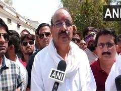 
      
      Sonia Gandhi, Priyanka Gandhi betrayed Rae Bareli: BJP's Dinesh
      
      