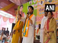 
      
      Scindia campaigns in support of Bhind's BJP nominee Sandhya Ray
      
      
