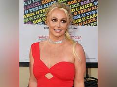 
      
      Britney Spears alleges paramedics arrived 