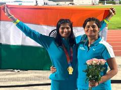 
      
      Sahana asks daughter Pavana to focus on senior events
      
      