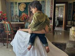 
      
      Sonam Kapoor and Vayu’s fun dance session become muse for Anand
      
      
