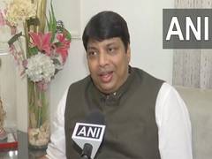 
      
      Aam Aadmi Party controls Congress: Former Congress spokesperson
      
      
