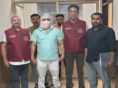 
      
      Delhi: Hard-core criminal out on parole arrested 
      
      