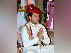 
      
      Jyotiraditya Scindia eyes to regain his family’s bastion
      
      