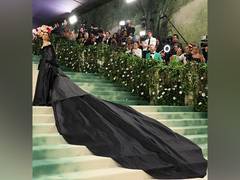 
      
      Zendaya stuns Met Gala with surprise second look
      
      