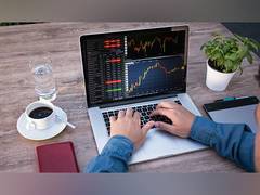 
      
      Which Trading is Best for Beginners
      
      
