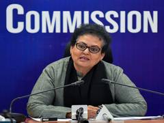 
      
      Sandeshkhali: TMC files complaint with ECI against NCW chief, BJP
      
      