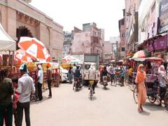 
      
      People of Varanasi prepared to welcome their MP Narendra Modi
      
      