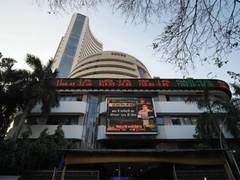 
      
      Selling pressure continues in markets, Nifty-Sensex open in red
      
      