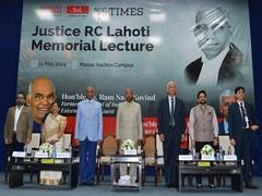 
      
      Ram Nath Kovind, Former President of India, Visits Manav Rachna 
      
      