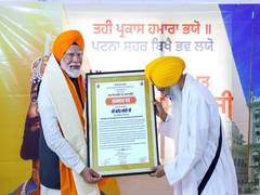 
      
      PM Modi visits Takhat Sri Harimandir Ji Patna Sahib
      
      