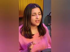 
      
      Parineeti Chopra unveils her version of 'Tu Kya Jaane'
      
      
