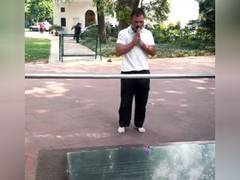 
      
      Rahul Gandhi pays tribute to Indira Gandhi
      
      