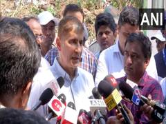 
      
      BMC orders action against all illegal hoarding in Mumbai
      
      