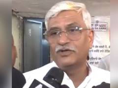 
      
      Union Minister Gajendra Singh Shekhawat takes jibe on Rahul Gandh
      
      