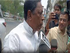 
      
      Jharkhand Minister Alamgir Alam reaches ED office for questioning
      
      