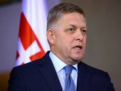 
      
      Slovak PM Fico’s condition 'extremely serious' after shooting
      
      