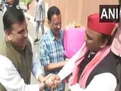 
      
      Delhi CM Arvind Kejriwal meets Akhilesh Yadav in Lucknow
      
      