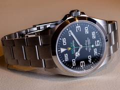 
      
      Detailed Information About Luxury Watches
      
      