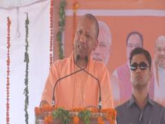 
      
      Kejriwal embraced Congress, against whom Anna protested: Yogi
      
      