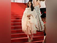 
      
      Cannes: Singer Sunanda Sharma walks red carpet
      
      