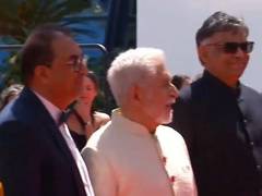 
      
      'Manthan' cast at Cannes Film Festival
      
      