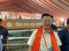 
      
      Singapore envoy Simon Wong witnesses PM Modi's public meeting
      
      