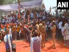 
      
      UP: Rahul Gandhi, Akhilesh Yadav leave election rally
      
      