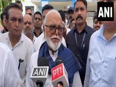 
      
      Nashik: Chhagan Bhujbal casts his vote with his family
      
      