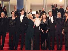 
      
      'Parthenope' receives 9.5-minute standing ovation at Cannes 
      
      