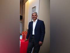 
      
      Happy Visitor's SmartGate is Saving Trees and Front-Office 
      
      