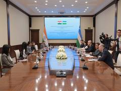 
      
      Tashkent: CJI Chandrachud holds bilateral meet with CJ of Uzbek
      
      