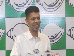 
      
      BJD will comfortably secure the majority: BJD leader VK Pandian 
      
      