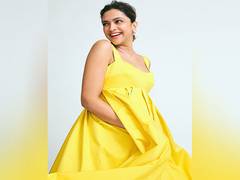 
      
      Mom-to-be Deepika Padukone shines bright in yellow dress
      
      