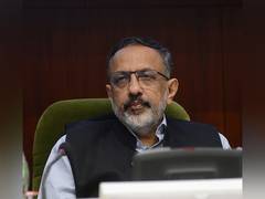
      
      Cabinet secretary reviews preparedness for impending cyclone
      
      