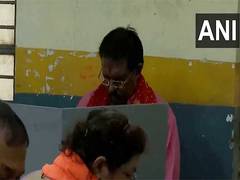 
      
      BJP's East Delhi candidate Harsh Malhotra casts his vote
      
      