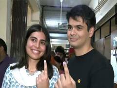 
      
      Congress' Priyanka Gandhi Vadra's children cast their votes
      
      